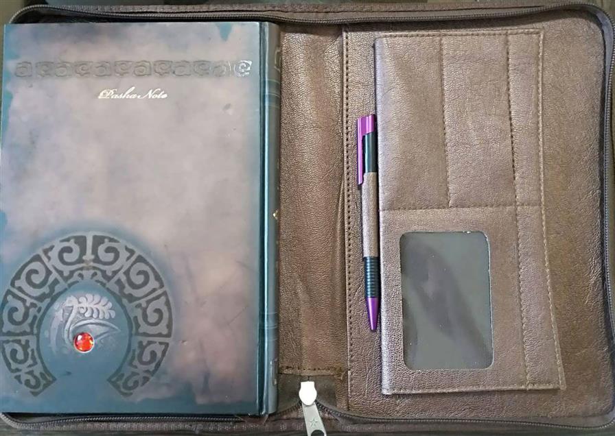 دفتر خط دار کیفی
