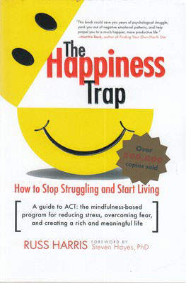  کتاب The Happiness Trap