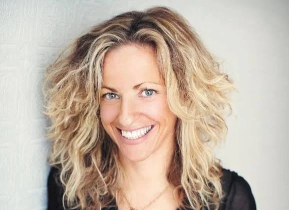 معرفي کتاب هاي جوآنا گودمن