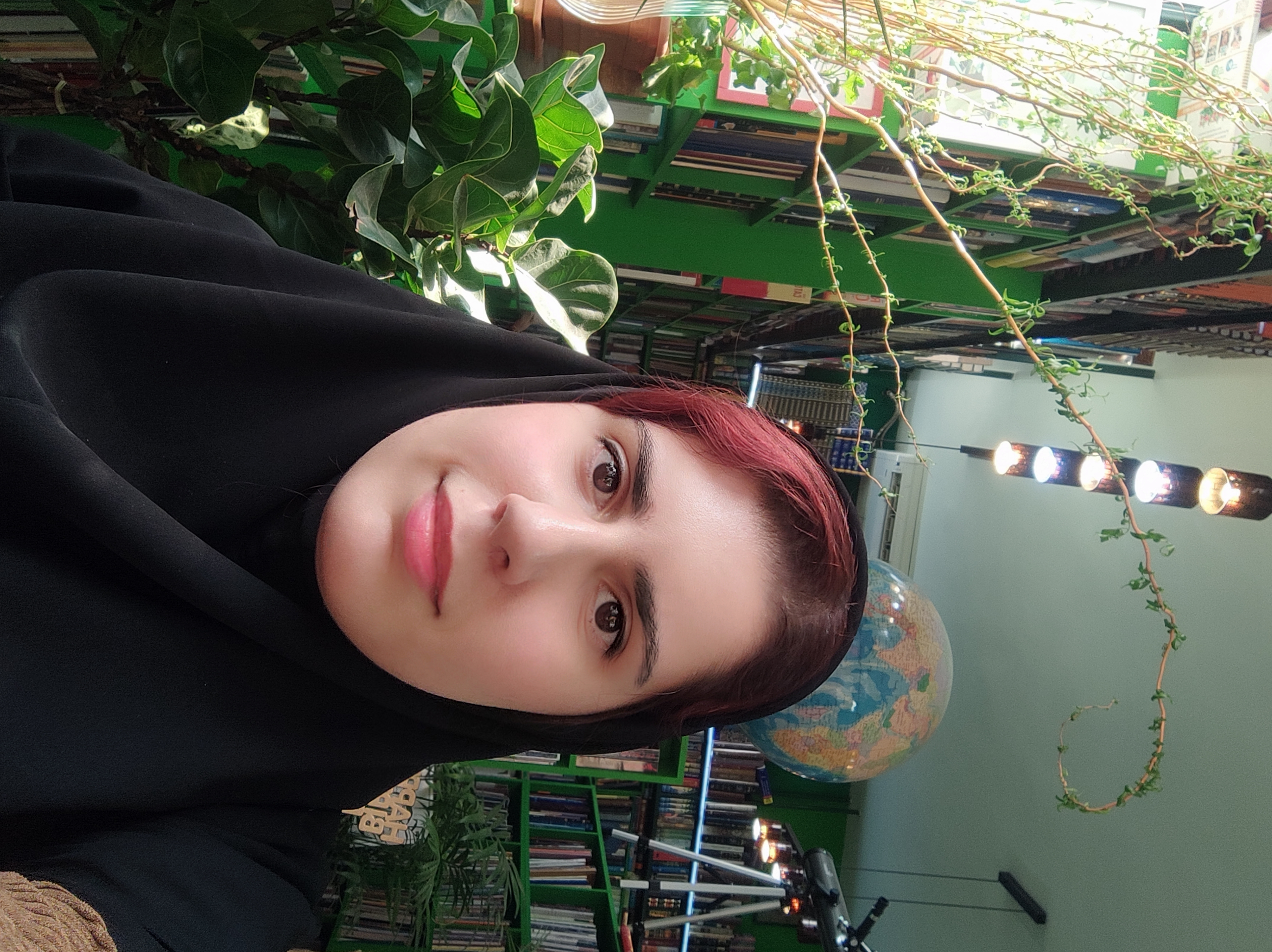 معرفي کتاب هاي فاطمه بیات پور